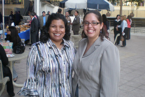 Ocean Bank’s Fara D. Castro, AVP and asset based lending officer, and Natalia Almaguer, human resources specialist, at FIU Alumni Day at Ocean Bank. If your company has Panther Spirit and is interested in hosting an FIU Alumni day at your sitie, contact Michelle Joubert at 305.348.0397 or joubertm@fiu.edu.