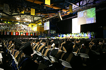 More than 1,000 students graduated from the College of Business Administration at the 2008 Fall Commencement.