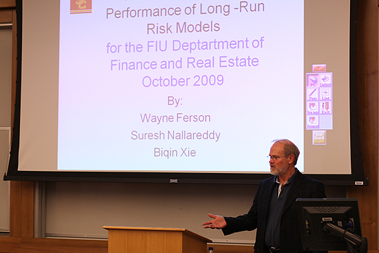 Wayne Ferson, University of Southern California, presented on the topic “‘Out-of-sample’ Performance of Long-Run Risk Models” at a faculty seminar organized by the Department of Finance and Real Estate.