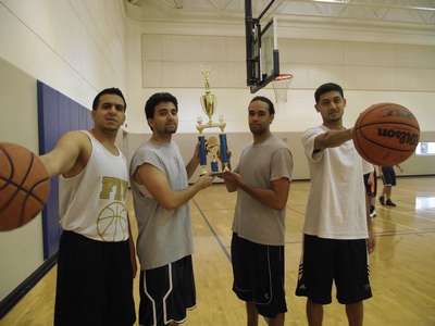 Bilal Sheikh, Kamran Hameed, Chris Tellez and Obaid Ullah from AMA won the trophy for “Most Athletic Business Organization.”