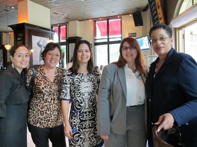 Brenda Leguisamo (PMBA ’09), Ivette Day (MBA ’03), Suzette Millo (EMBA ’10), primary organizer of the “Meet and Greet,” Cabrera and Gail Birks (EMBA ’99)