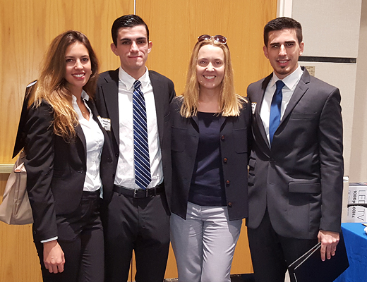 Marketing students prepare for the job search at FIU career fair.