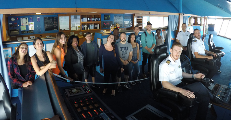 study-abroad_Business-at-Sea_03