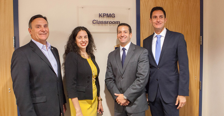 FIU College of Business names KPMG Classroom.