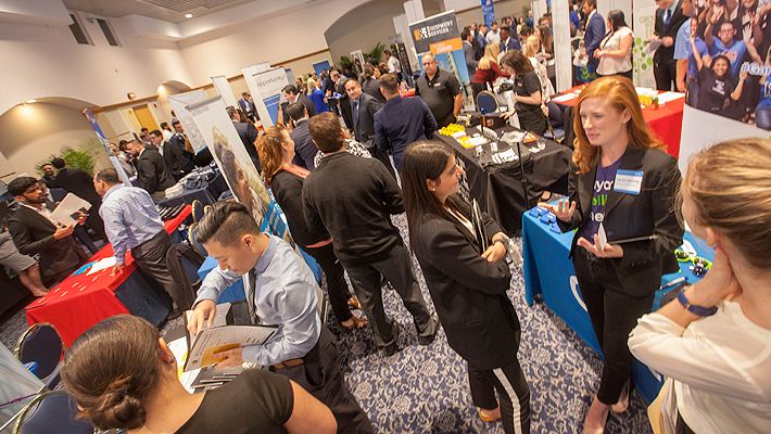 FIU Business Career Fair connects companies with just-right students.