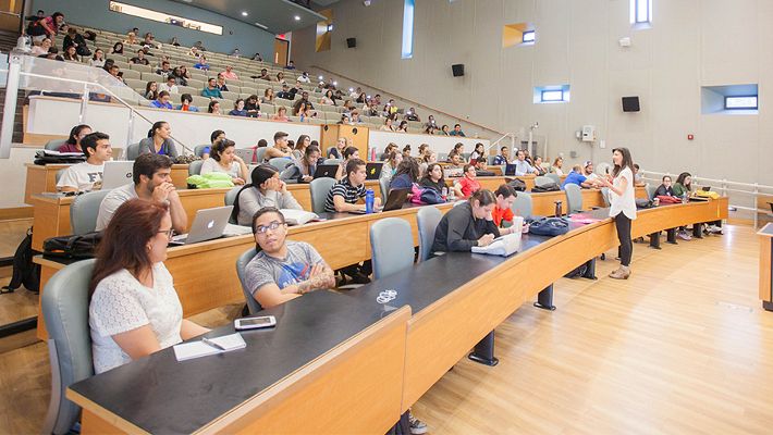 College of Business class sets students on the road to a happier life.